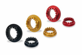 CNC Racing Achteras moerenset voor Ducati
