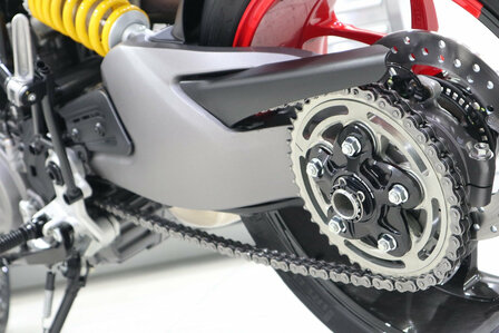 CNC Racing Achteras moerenset voor Ducati