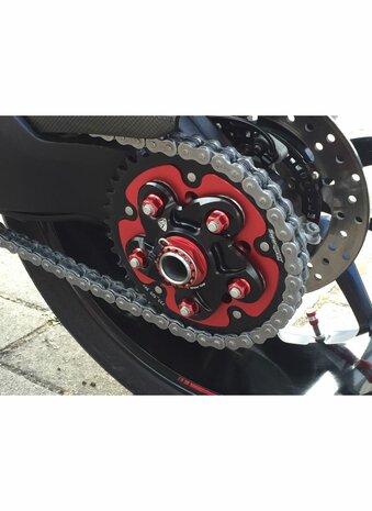 CNC Racing Achtertandwiel moerenset (5 st.) voor Ducati