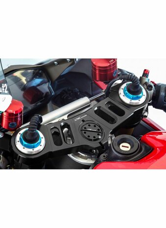 CNC Racing Bovenste kroonplaatklem voor Ducati