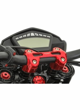 CNC Racing Stuurklem/riserset 29mm voor Ducati